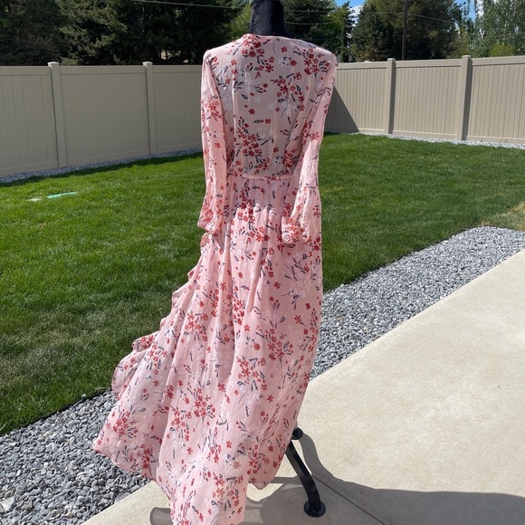 Shoe dazzle Ruffle Front Dress - Picture 3 of 6